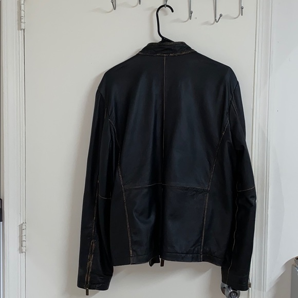 Leather Jacket 🔥 - Picture 3 of 8